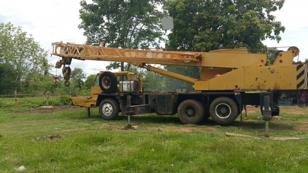 ขายรถเครน 10 ล้อ ยี้ห้อทาดาโน้ 20 ตัน M 1 พร้อมใช้ ราคาย้อมๆ สนใจรีบโทรจองด่วน