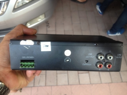 วัด VU มีวันที่นาฬิกาในตัวเก่าญี่ปุ่นไม่มีปลั๊กหลังมาตามสภาพครับเทสเเล้วใช้ได้ปกติ