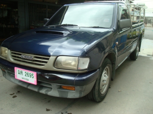 รถกระบะพร้อมใช้