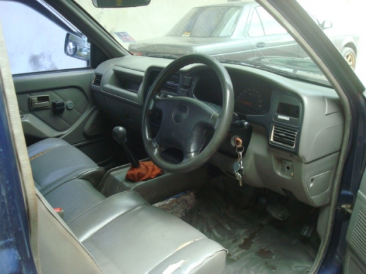 รถกระบะพร้อมใช้