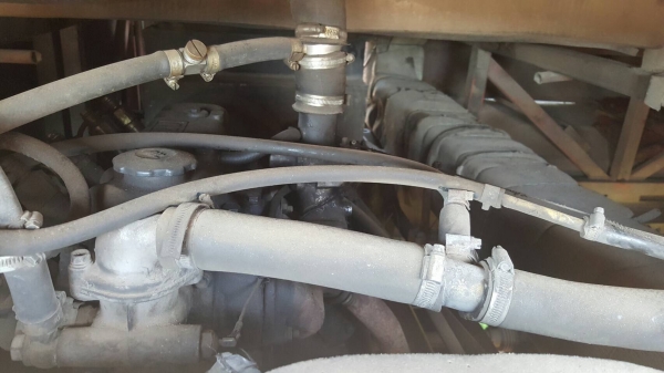 ขาย รถบัสปรับอากาศ ยาว 11 เมตร คัสซี HINO RF720 เครื่องท้าย 8DC9 320 แรงม้า ติดแก๊ส NGV 8 ถัง ช่วงล่าง ZM เบรคแห้ง ภายในสวย เอกสารเล่มทะเบียนพร้อม