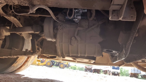 ขาย รถบัสปรับอากาศ ยาว 11 เมตร คัสซี HINO RF720 เครื่องท้าย 8DC9 320 แรงม้า ติดแก๊ส NGV 8 ถัง ช่วงล่าง ZM เบรคแห้ง ภายในสวย เอกสารเล่มทะเบียนพร้อม