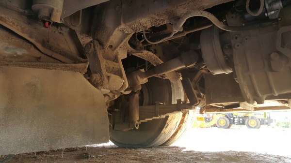 ขาย รถบัสปรับอากาศ ยาว 11 เมตร คัสซี HINO RF720 เครื่องท้าย 8DC9 320 แรงม้า ติดแก๊ส NGV 8 ถัง ช่วงล่าง ZM เบรคแห้ง ภายในสวย เอกสารเล่มทะเบียนพร้อม