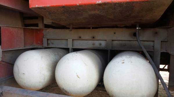 ขาย รถบัสปรับอากาศ ยาว 11 เมตร คัสซี HINO RF720 เครื่องท้าย 8DC9 320 แรงม้า ติดแก๊ส NGV 8 ถัง ช่วงล่าง ZM เบรคแห้ง ภายในสวย เอกสารเล่มทะเบียนพร้อม