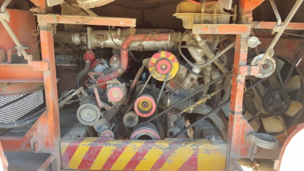 ขาย รถบัสปรับอากาศ ยาว 11 เมตร คัสซี HINO RF720 เครื่องท้าย 8DC9 320 แรงม้า ติดแก๊ส NGV 8 ถัง ช่วงล่าง ZM เบรคแห้ง ภายในสวย เอกสารเล่มทะเบียนพร้อม