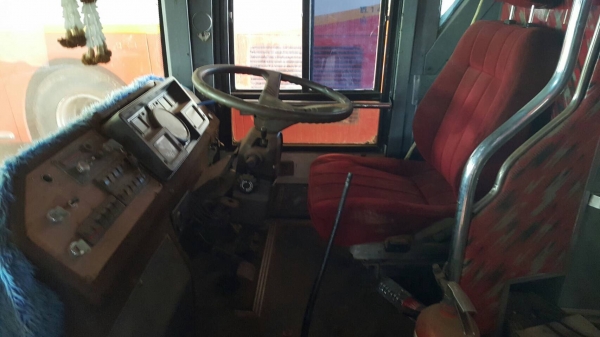 ขาย รถบัส ปรับอากาศ ยาว 10 เมตร คัสซี HINO RK176K เครื่อง DAEWOO 340 แรงม้า ติดแก๊ส NGV 8 ถัง รถใช้งานได้ปกติ เอกสารเล่มทะเบียนครบ