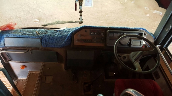 ขาย รถบัส ปรับอากาศ ยาว 10 เมตร คัสซี HINO RK176K เครื่อง DAEWOO 340 แรงม้า ติดแก๊ส NGV 8 ถัง รถใช้งานได้ปกติ เอกสารเล่มทะเบียนครบ