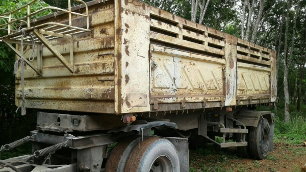 ขายหางพ่วงดัมพ์สามมิตร 2 เพลาปี 2549 ราคา 280000