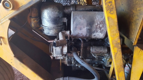 ขาย รถคีบอ้อย BELL 3 ล้อ เครื่องดอยซ์ 3 สูบ รถใช้งานได้ดี