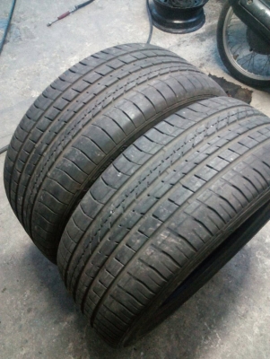 245/45R18  GOODYEAR RUNONFLAT ปี13  มี 2 เส้น  tel.081-4273941 ไอดีไลน์ 0814273941