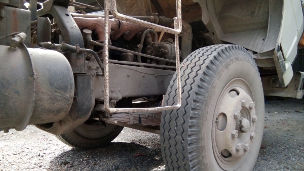 HINO หกล้อ 130 แรง HINO หกล้อ 130 แรง