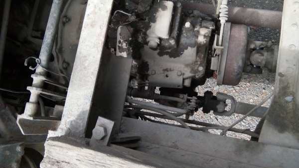 HINO หกล้อ 130 แรง HINO หกล้อ 130 แรง