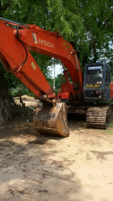 ขาย 445,000 HITACHI ex 200-2 เครื่องดีปั้มแรง เอวดี ช่วงล่างพอใช้รถพร้อมใช้ 090-772-3710 090-772-3708