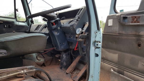 ขาย 10 ล้อดั้ม ROCKY FVZ32M วางเครื่อง 6SD1 240 แรงม้า คัสซีสวยตลอดเส้น เกียร์ใหญ่ สโลว์กลาง เบรคทิฟฟี่ ทะเบียนครบพร้อมโอน