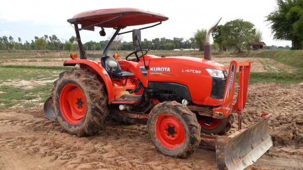 คูโบต้า L4708 47แรงเล่มทะเบียนพร้อมครับ คูโบต้า L4708 47แรงเล่มทะเบียนพร้อมครับ