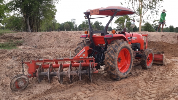 คูโบต้า L4708 47แรงเล่มทะเบียนพร้อมครับ คูโบต้า L4708 47แรงเล่มทะเบียนพร้อมครับ