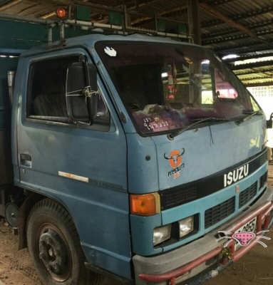 หกล้อ อีซูชุ NPR115เกียร์สั้น ช่วงยาว4.30ม ยาง8.25 สภาพดึเดิมๆพร้อมใช้ ทะเบียนพร้อมโอน