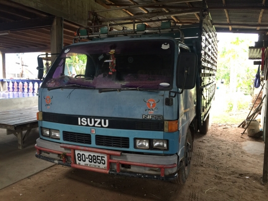 หกล้อ อีซูชุ NPR115เกียร์สั้น ช่วงยาว4.30ม ยาง8.25 สภาพดึเดิมๆพร้อมใช้ ทะเบียนพร้อมโอน