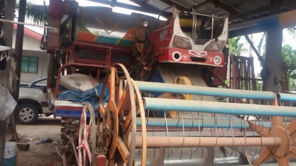 ขาย 550.000รถเกี่ยว+พร้อมเทรนเลอร์ อุ้มรถต่ออู่ เครื่องJo8c. เทอโบ260แรงปั้มไดกิ้น23เดิน10HT ขาย 550.000รถเกี่ยว+พร้อมเทรนเลอร์ อุ้มรถต่ออู่ เครื่องJo8c. เทอโบ260แรงปั้มไดกิ้น23เดิน10HT