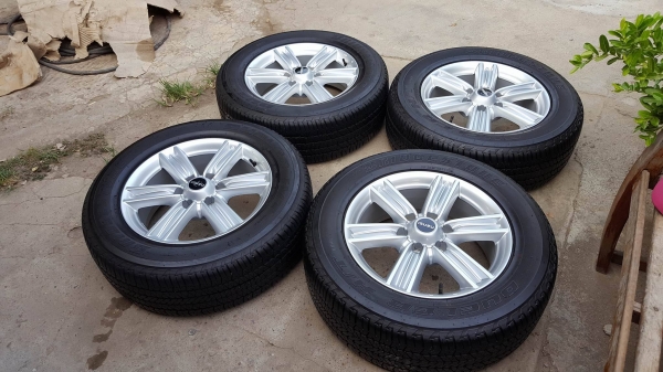 ขายล้อแม็ก Isuzu Blue Power1.9 ถอดป้ายแดง ขอบ18 4ล้อ ราคา 28,000 บาท