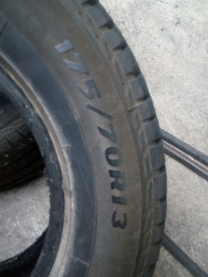 175/70R13  มี 6 เส้น  tel.081-4273941 ไอดีไลน์ 0814273941