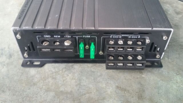 แอม4ช่อง กับ ปรี