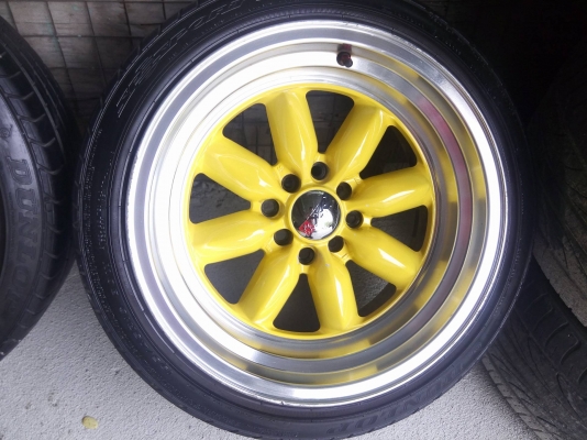 แม็กกล้วย 16 กว้าง 8 ออฟ 0 พร้อมยางดันลอปดอกล้นๆ