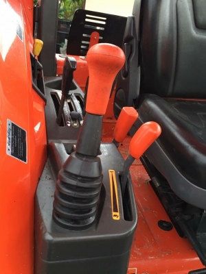 m7040 ราคาถูกรถใช้งานเบาๆเพียง390ชั่วโมงเองครับ