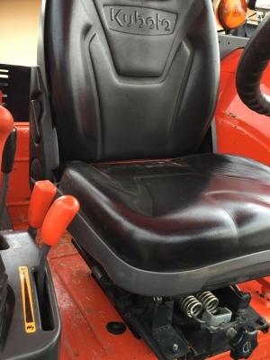 m7040 ราคาถูกรถใช้งานเบาๆเพียง390ชั่วโมงเองครับ