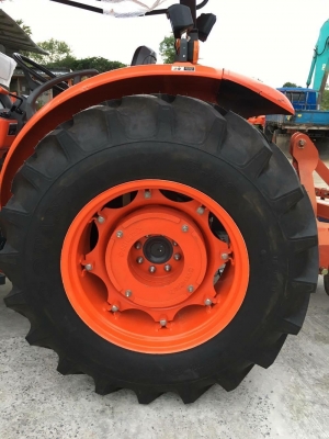 m7040 ราคาถูกรถใช้งานเบาๆเพียง390ชั่วโมงเองครับ