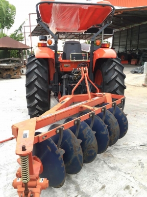 m7040 ราคาถูกรถใช้งานเบาๆเพียง390ชั่วโมงเองครับ