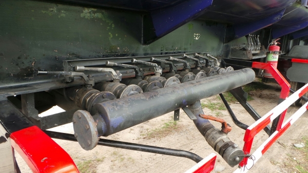 ขายด่วน!!! หางบรรทุกน้ำมัน 40,000 ลิตร 9 ช่อง สภาพพร้อมใช้งาน เอกสารครบพร้อมโอน ++ ติดต่อโดยตรงคุณตั้ม 081-9512529 ++