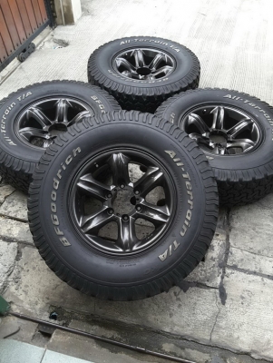 Max เล็บเหยี่ยว + BF All USA. 265/75/16 ปี12 สวยๆ 1ชุด