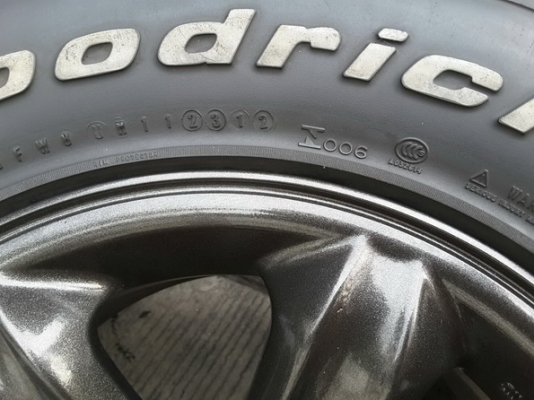 Max เล็บเหยี่ยว + BF All USA. 265/75/16 ปี12 สวยๆ 1ชุด