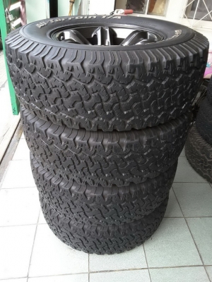 Max เล็บเหยี่ยว + BF All USA. 265/75/16 ปี12 สวยๆ 1ชุด