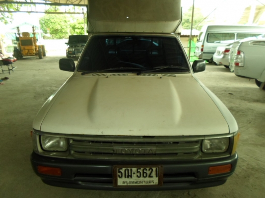 กะบะตอนเดียวถูกๆ 77000  0882668605