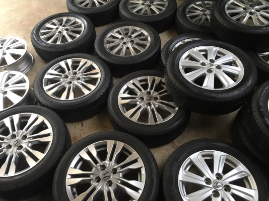 ขายล้อแม็ก TOYOTA VIOS YARIS 15" พร้อมยางทั้งชุด 6500