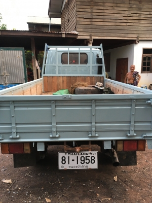 ISUZU NKR 4 ล้อ รถห้างแท้ เครื่อง 88 แรง สภาพพร้อมใช้ โทร 0892121146 ISUZU NKR 4 ล้อ รถห้างแท้ เครื่อง 88 แรง สภาพพร้อมใช้ โทร 0892121146