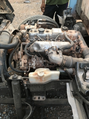 ISUZU NKR 4 ล้อ รถห้างแท้ เครื่อง 88 แรง สภาพพร้อมใช้ โทร 0892121146 ISUZU NKR 4 ล้อ รถห้างแท้ เครื่อง 88 แรง สภาพพร้อมใช้ โทร 0892121146