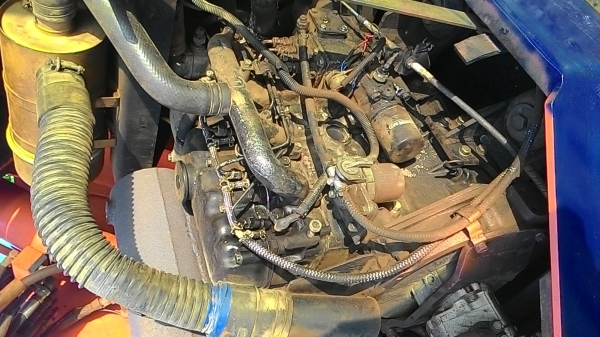 ขายรถขุด แบคโฮ nissan/hanix s&amp;b 30 ขนาด4.3ตัน เก่าญี่ปุ่นไม่เคยใช้งานในไทย  ขายด่วนครับ