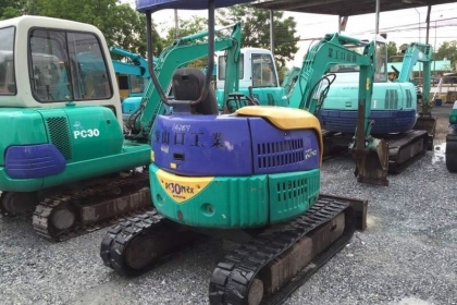 Komatsu PC 30Mr. เก่าญี่ปุ่น สภาพดีพร้อมใช้งาน โทร.090-986-2521 อ๊อบ Komatsu PC 30Mr. เก่าญี่ปุ่น สภาพดีพร้อมใช้งาน โทร.090-986-2521 อ๊อบ
