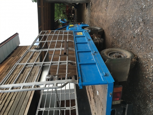 ISUZU TL 74  4 ล้อ  สภาพพร้อมใช้  โทร 0892121146