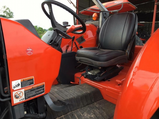 รถไถมือสองสภาพดีราคาถูกเพียง700000พร้อมผานพรวนดินตราช้างสวยๆ