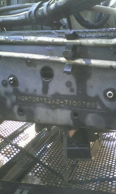 ยูโร2ห้างแท้เครื่อง4he1fหน้าหลัง. ยางเรเดียลพึ่งเปลี่ยนปีที่แล้ว