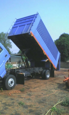 ยูโร2ห้างแท้เครื่อง4he1fหน้าหลัง. ยางเรเดียลพึ่งเปลี่ยนปีที่แล้ว