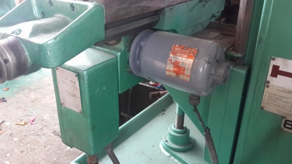 เครื่องปาด เพลาตั่ง และเพลานอน แบบ 2 in 1 โอโต้ feed พร้อมใช้