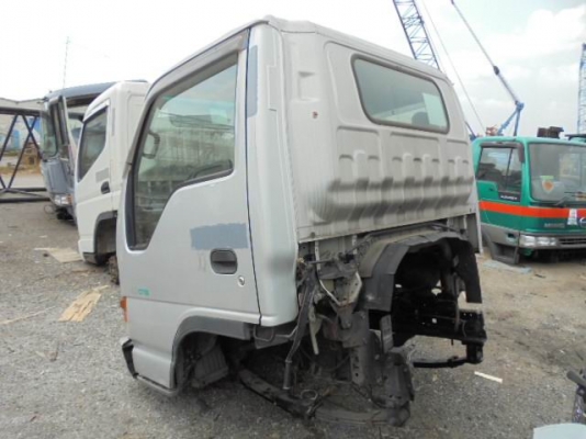 ขายหัวเก๋ง ISUZU NPR หัวกว้าง รุ่น 120 แรง มีแหนบ คัสซี ราคา 82,000 บาท ขายหัวเก๋ง ISUZU NPR หัวกว้าง รุ่น 120 แรง มีแหนบ คัสซี ราคา 82,000 บาท
