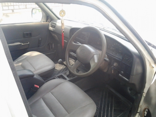 กระบะดีเซลครับ2L