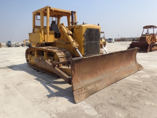 ขาย รถแทรคเตอร์ CATERPILLAR D7G เก่านอก ไม่เคยใช้ในไทย สนใจ 092 315 8787
