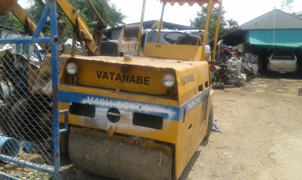ขายรถบด 4 ตันสั่นสะเทือน WATANABE TV40H-30144 หน้าเหล็กหลังยาง ราคา 135000